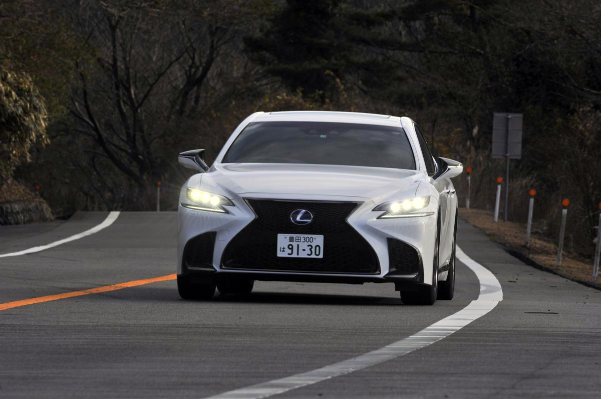 ガソリン と ハイブリッド 同じ車種に両方あるなら走りがいいのはドッチ Web Cartop 自動車情報サイト 新車 中古車 Carview