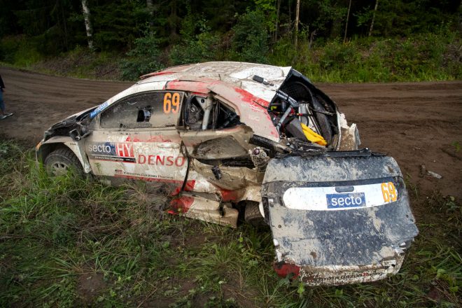 首位から一転…「非常に不運なクラッシュ」とロバンペラ／2023年WRCフィンランド デイ2後コメント