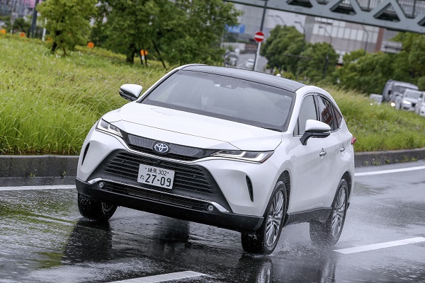 もう単なる割高エコカーじゃない Rav4 Phvは ゲームチェンジャー になれるのか ベストカーweb の写真 7ページ目 自動車情報サイト 新車 中古車 Carview