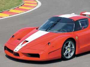 フェラーリ FXXは、サーキット走行とそのデータ収集に特化した異色のスーパーモデル【スーパーカークロニクル・完全版／047】