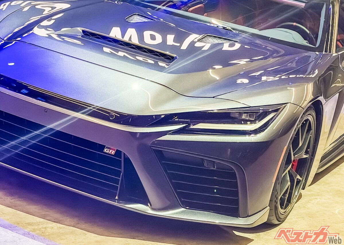 豊田章男会長の「悔しさ」から生まれた　V8ツインターボ650ps超!!!　これがトヨタが世界に誇るフラッグシップFRスポーツ　"GR GT"が2027年に堂々登場へ