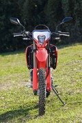 ホンダ新型「CRF250L」の特徴を解説！ 初のフルモデルチェンジで軽量化を果たしてオフロード走行性能をいっそうアップ