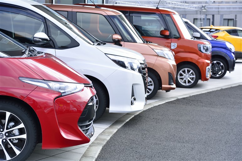 中古車の購入にかかる税金の種類と負担の少ない中古車の選び方【購入ガイド】