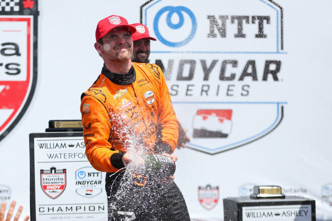 オーバーテイク満載の市街地レースをオワードが制す／インディカー第13戦トロント