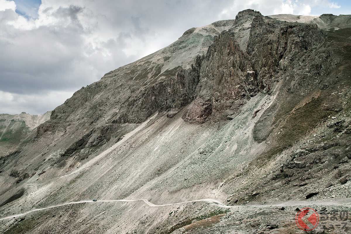 スバルがワイルドな新モデルを発表!? 3月30日に米で世界初公開！