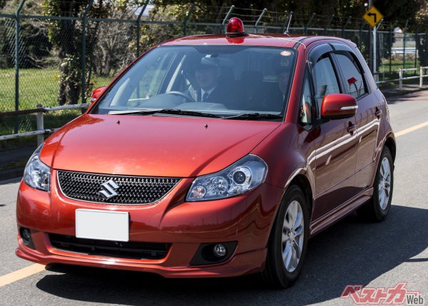 超レアな覆面パトカーも一瞬で判別 警察マニアだけが知る 細かすぎる覆面パトカーの見分け方 ベストカーweb 自動車情報サイト 新車 中古車 Carview