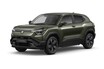 “軽さ命”のスズキはなぜ新型SUV「eビターラ」に重いBYD製バッテリーを採用したのか？ その戦略を読み解く