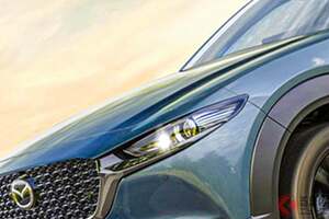 マツダ“新”「“ディーゼル”コンパクトSUV」 リッター“20km”以上走る＆全長4.4m級ボディ採用！ 約336万円からの「CX-30」が販売店でも話題に