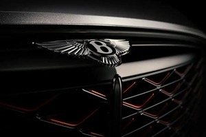 ベントレー　限定生産の新型車「バトゥール」　8月21日公開予定