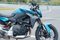 なぜBMW「F900R」は買いなのか？ スポーツネイキッドの理想形、130万円以下で味わえるBMWクオリティとは【試乗レビュー】