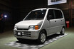 いまや軽自動車の定番「標準とカスタム」２本立てでの展開はコイツが火を付けた！　初代ムーヴは軽自動車史に残る名車確定!!