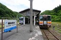 西日本屈指の「秘境ターミナル駅」、なぜここまで衰退したのか？ 夜行列車も立ち食いそばもあった最盛期 今も食べられる!?