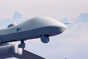 ユニーク形状極めし「無人早期警戒機」なぜ？ 摩訶不思議な位置にアンテナ…考えられる背景とは