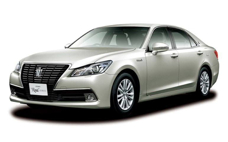 新車は高すぎる！…ならコスパよくゴージャス気分になれるクルマはいかが？　今でも200万円台には見えない国産中古車3選