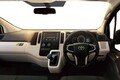 トヨタ、新開発のノーズ付きハイエースをフィリピンで公開
