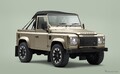 旧型『ディフェンダー』、伝説のV8ソフトトップが復活…フルレストア＆カスタムで約3700万円