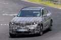 BMW新型「X5」は二刀流！ V8の「M60」とPHVの「M60e」、2つの“Mパフォーマンス”あなたはどちら派？