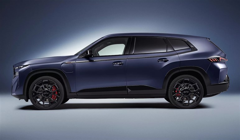 BMW新型「X5」は二刀流！ V8の「M60」とPHVの「M60e」、2つの“Mパフォーマンス”あなたはどちら派？