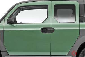 5速MTあり！ ホンダ「斬新”カクカク”SUV」がスゴい！ めちゃ「ユニークすぎデザイン」がカッコイイ！ ほぼ「コンセプトカー」な「エレメント」は時代を先取りしすぎたのか