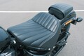ハーレーの新型「ストリートボブ 117」は最高に楽しい正統派チョッパー！ 軽快さと重厚感を両立したクールな一台【試乗レビュー】