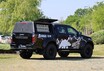 いすゞのピックアップトラック『D-MAX』が移動式コーヒーショップに変身！ 英国フェスに