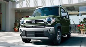 マツダ・フレアクロスオーバーに充実装備の特別仕様車を追加設定