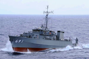 東京湾の出入口に「詳細不明のロシア軍艦」が出現！ 日本列島を一周か？
