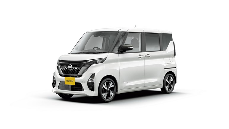 日産 ルークス コスパで選ぶならSグレード。デザインが気に入れば買い