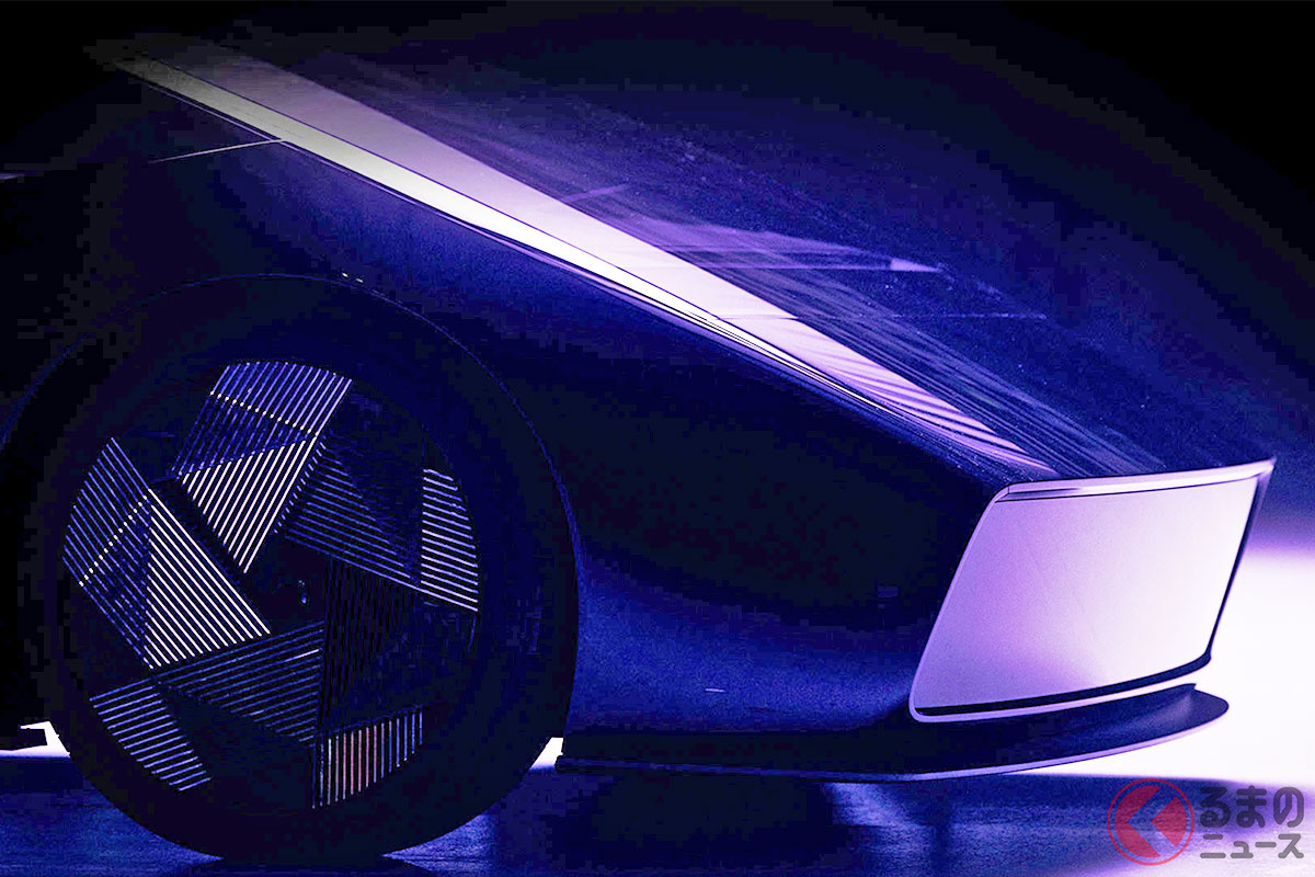 ホンダ新型「和製スーパーカー」世界初公開！ “斬新カクカク”ボディの「新型車」を2024年1月米国で発表へ
