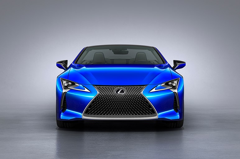 レクサスLC500コンバーチブルがLAショーで世界初披露。日本での発売は2020年夏を予定
