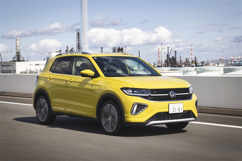 【開発大詰め】VWのベストセラーSUV「Tロック」が新型に。BEVにPHEV、スポーティな「R」も揃え26年公開