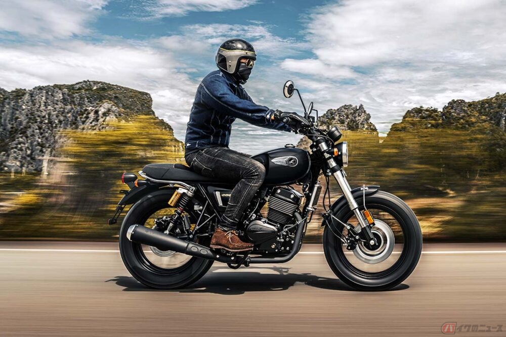 Gpx レジェンド250ツイン 最新モデル登場 ハンドルやカラーリングの変更でよりクラシカルなルックスに バイクのニュース 自動車情報サイト 新車 中古車 Carview