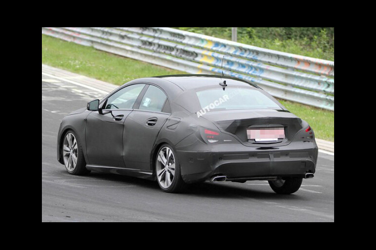 メルセデス・ベンツCLA AMG版も用意か!?