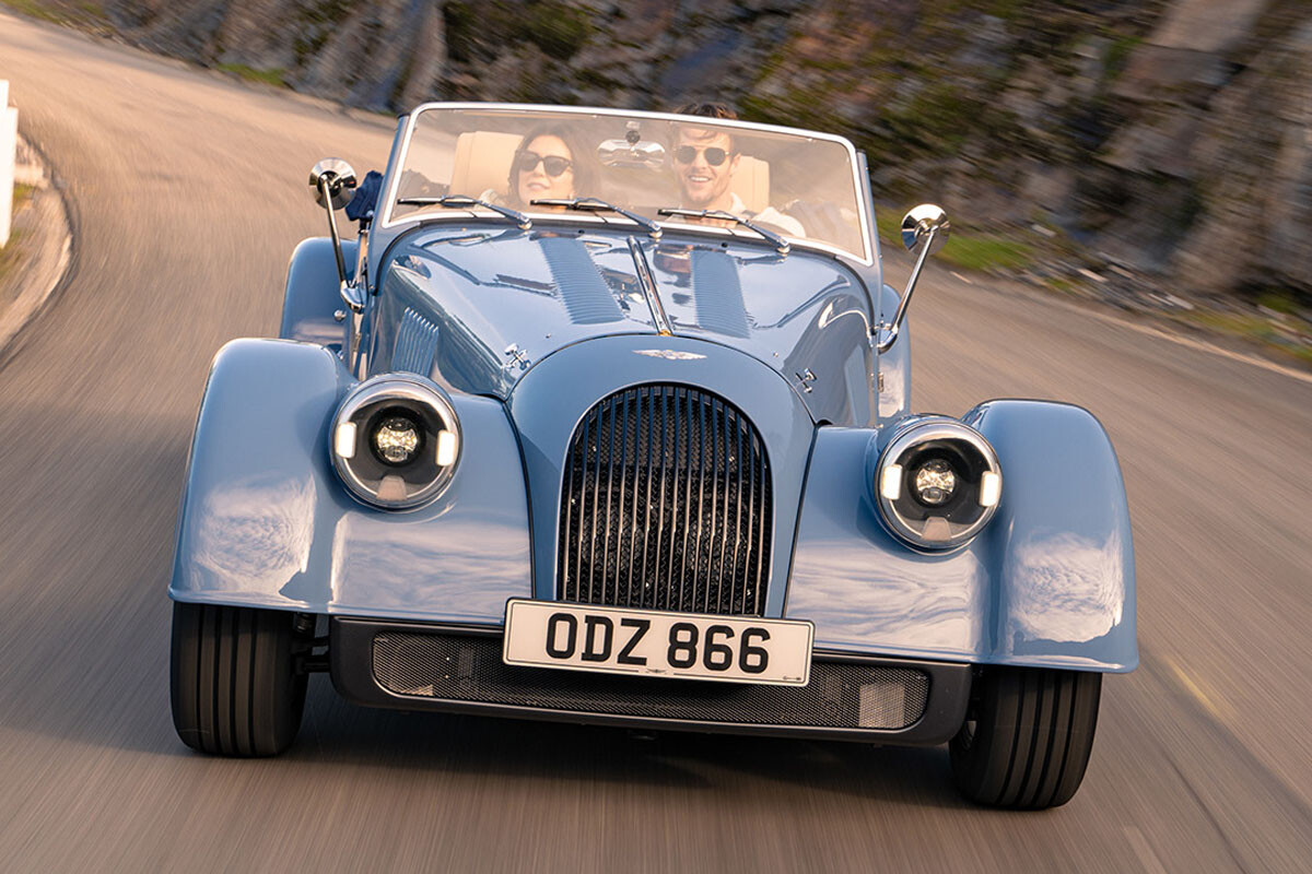 【モーガン】伝統の英国車「プラスフォー」初代登場75周年を記念した特別仕様車が登場