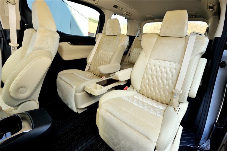 【中古車選びの基礎知識】割高な「認定中古車」を選ぶべきなのか？ ニーズに合わせて買ったほうがいい理由とは