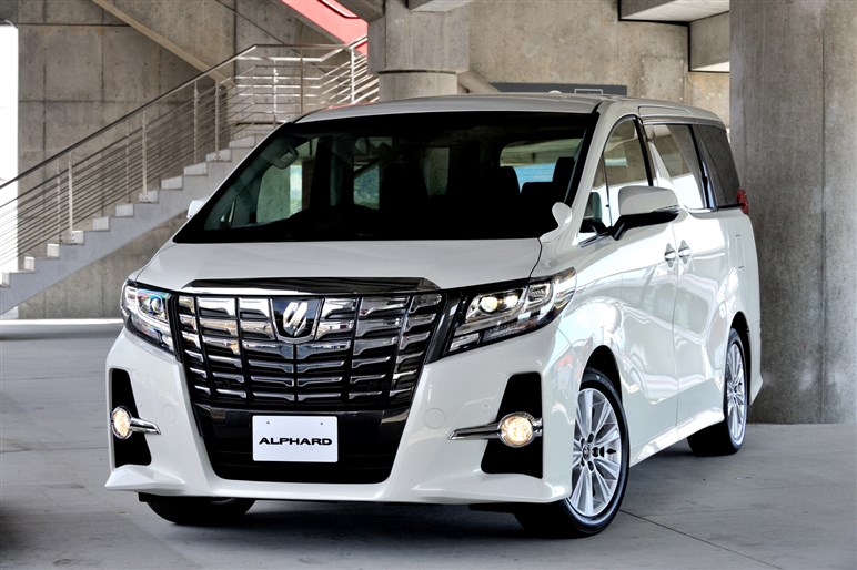 【中古車選びの基礎知識】割高な「認定中古車」を選ぶべきなのか？ ニーズに合わせて買ったほうがいい理由とは