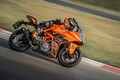 【KTM】「RC 390／GP」’22-23 および「890 DUKE GP」’23 モデルの希望小売価格を改定