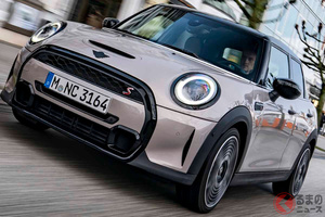 全世界ですでに50万台超え！ 人気の「MINI5ドア」が大幅改良 3月より販売開始