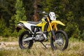 【台湾】スズキ新型「DR-Z4S／SM」正式発表！ 名車のDNAが宿る「オフロード＆スーパーモタード」がスゴい！ 新世代「大型バイク」約193万円で発売！