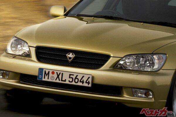 やっと出たかクラウンエステート!!　今こそ再評価されるべき「ステーションワゴン」4選