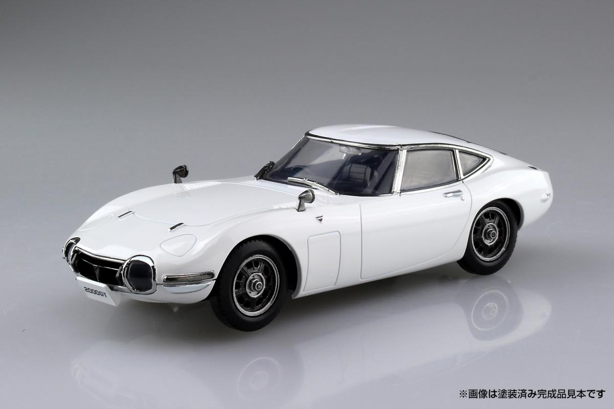 アオシマの手軽に作れるプラモデルの最新作は人気ミニバンと往年の名車！