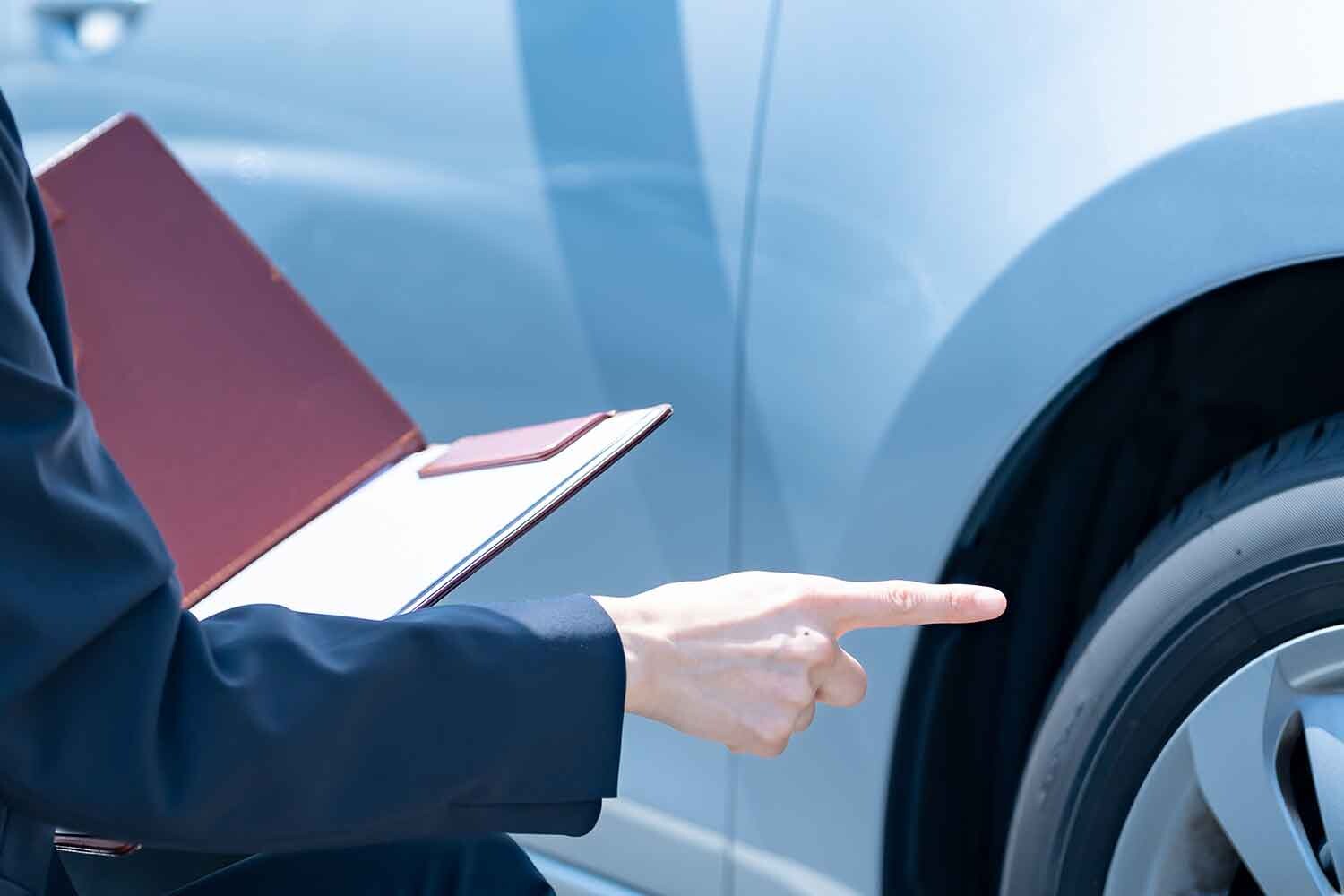 状態確認　※傷あり(傷というより折れ) カーセンサー認定特記詳細の見方