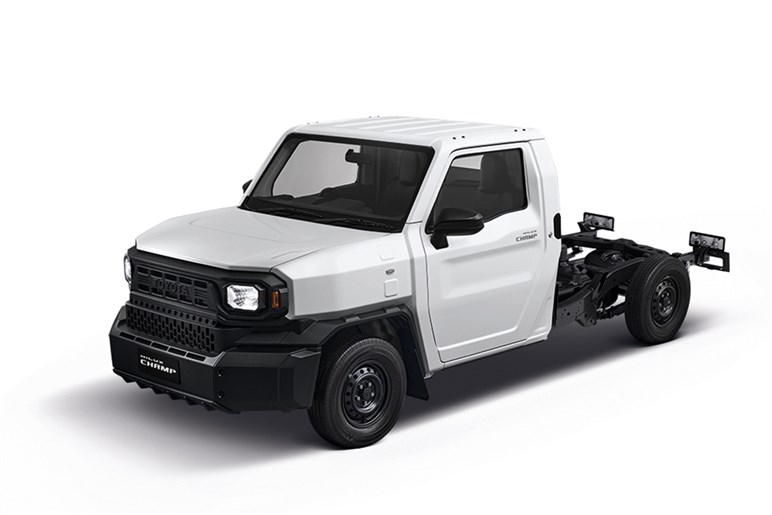 【400万円切りか】ランクルの新顔「ランドクルーザーFJ」。ついに海外メディアも報じ始めた“今わかってること”まとめ