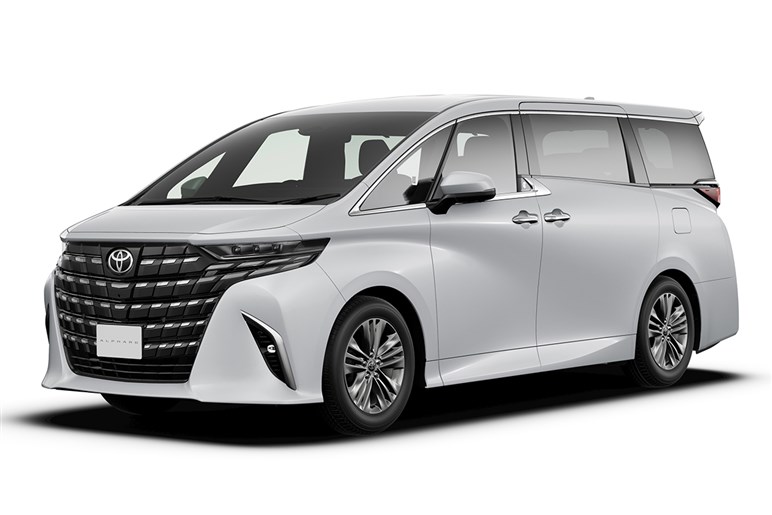 500万円台で買える！ 8人乗り仕様「アルファード ハイブリッドX」が“意外に”豪華。割り切れば超お得
