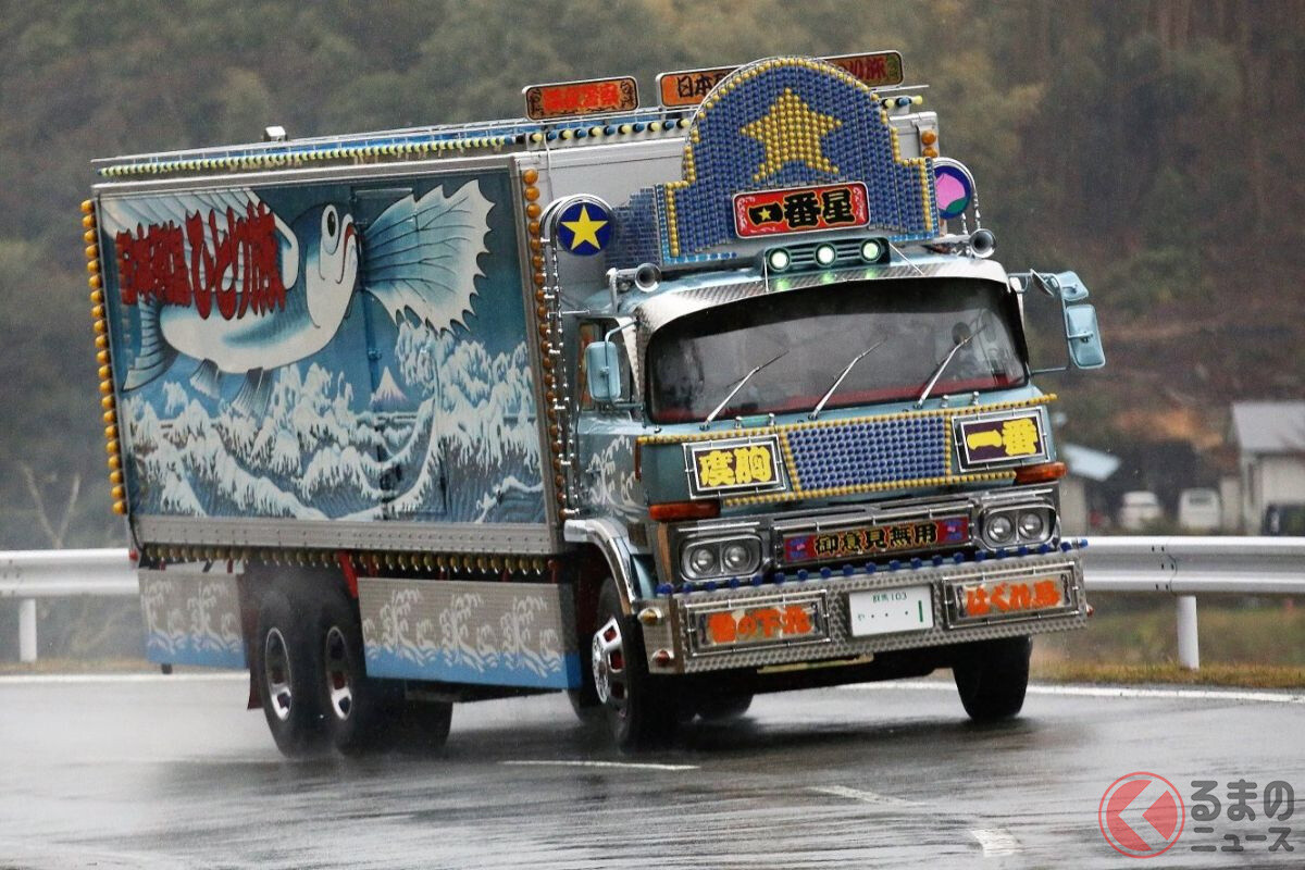 超激レア】 いすゞ・フォワード ISUZU トラック野郎 デコトラ