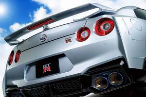 「え…、ついにフィナーレ!?」日本が誇る“スポーツカー”日産「R35 GT-R」が18年間も愛され続けた理由とは