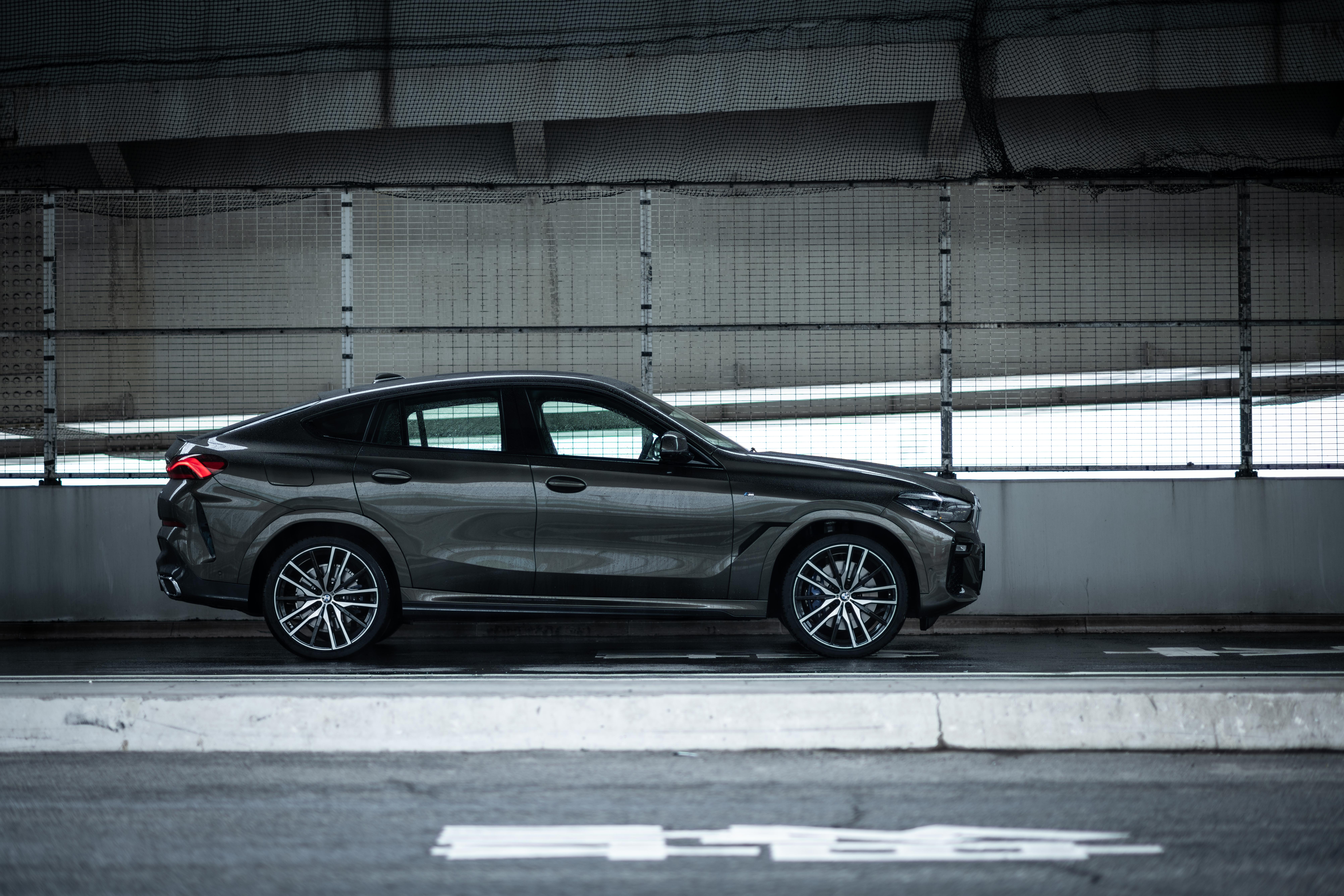 他人とはちょっと違う カッコイイsuv 新型bmw X6試乗記 Gq Japan 自動車情報サイト 新車 中古車 Carview