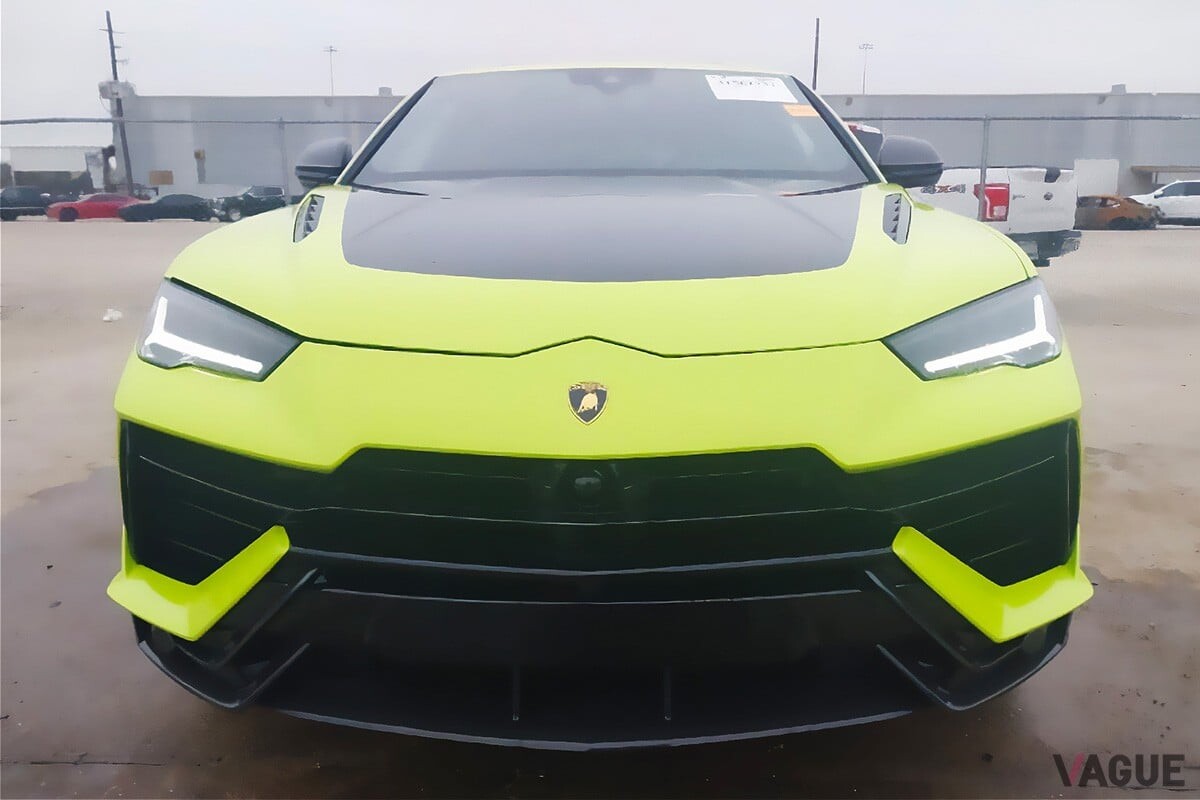 走行距離84kmの「ワケありランボ」がオークションに登場！ 車両識別番号のないランボルギーニ「ウルス ペルフォマンテ」に輝かしい未来は訪れるか？