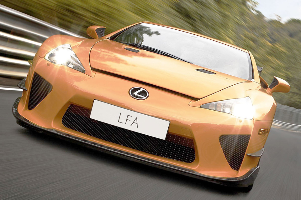 レクサスlfa 生産開始10年 伝説の国産v10スポーツは販売も超別格だった ベストカーweb 自動車情報サイト 新車 中古車 Carview