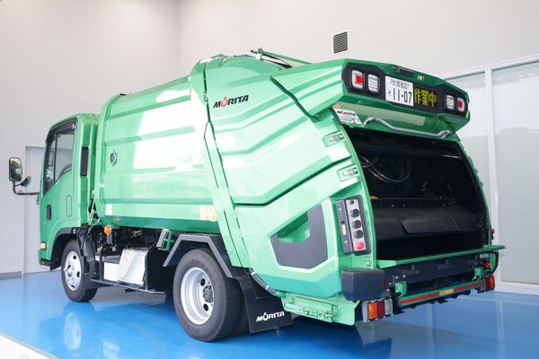 見た目も中身も大きく変身 進化し続ける身近な特装車 塵芥車の最新モデルを一挙大公開 ベストカーweb 自動車情報サイト 新車 中古車 Carview